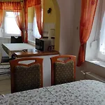 Kiss Appartement