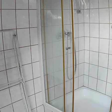 Kiss Vendeghaz Balatonlelle