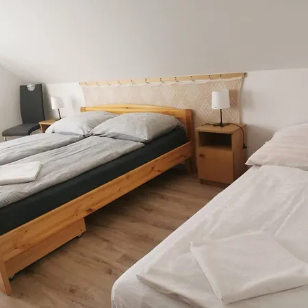 Appartamento Kiss Vendeghaz *