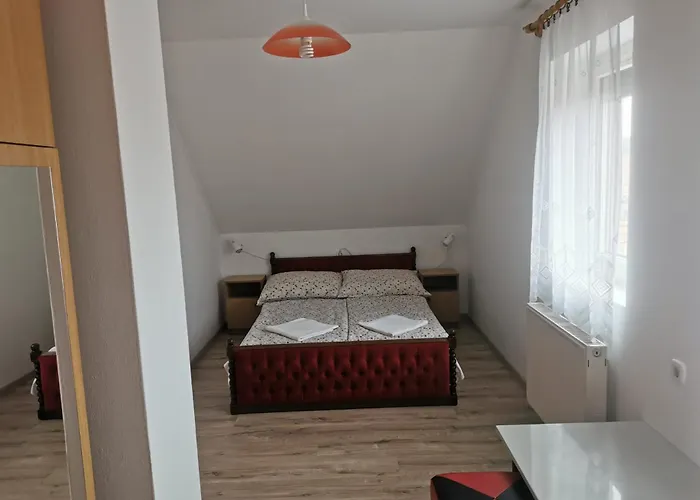 Kiss Vendeghaz Apartament Balatonlelle